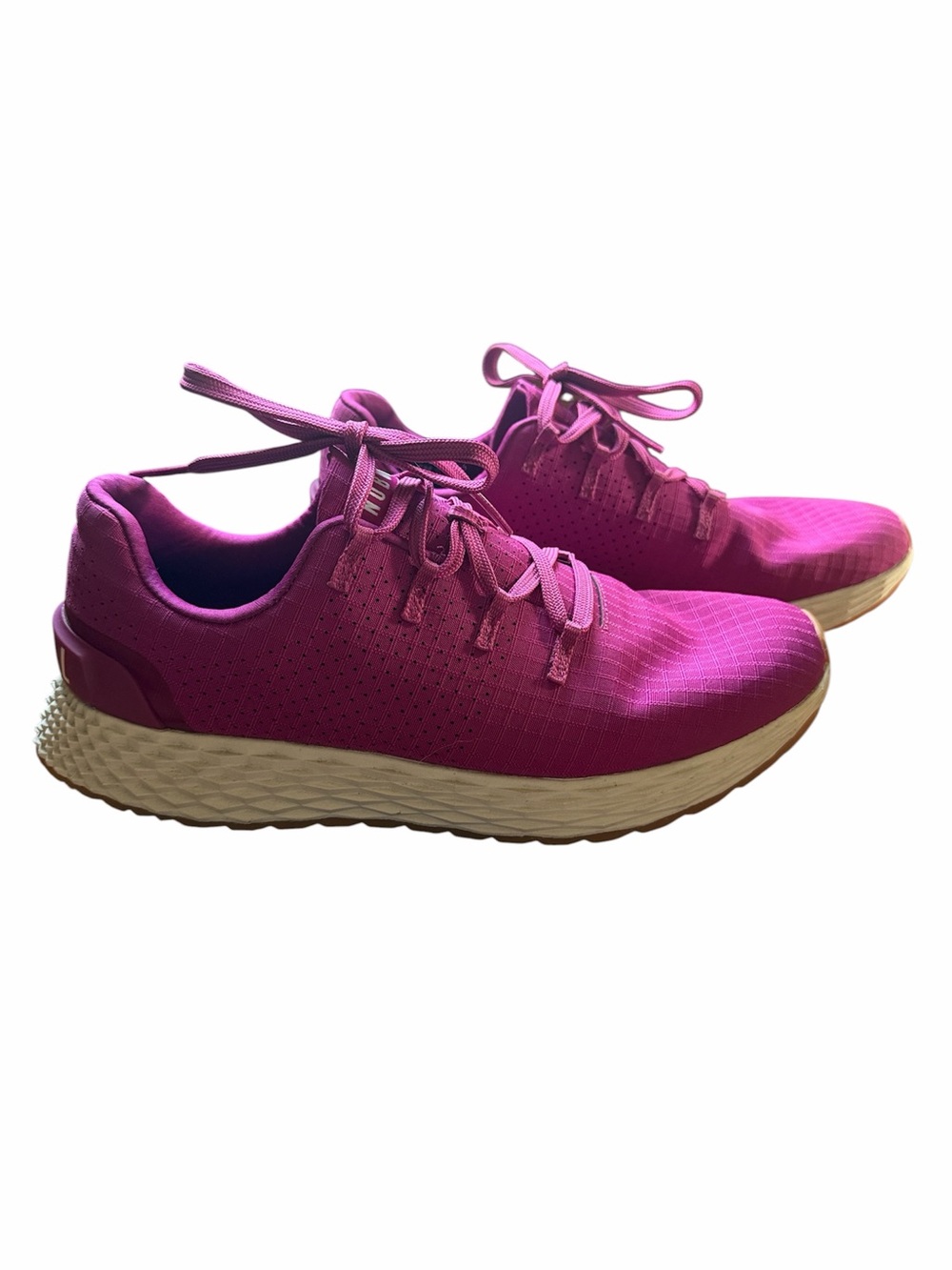 NOBULL Fuchsia Lightweight Training Shoes athleisure weight lifting workout